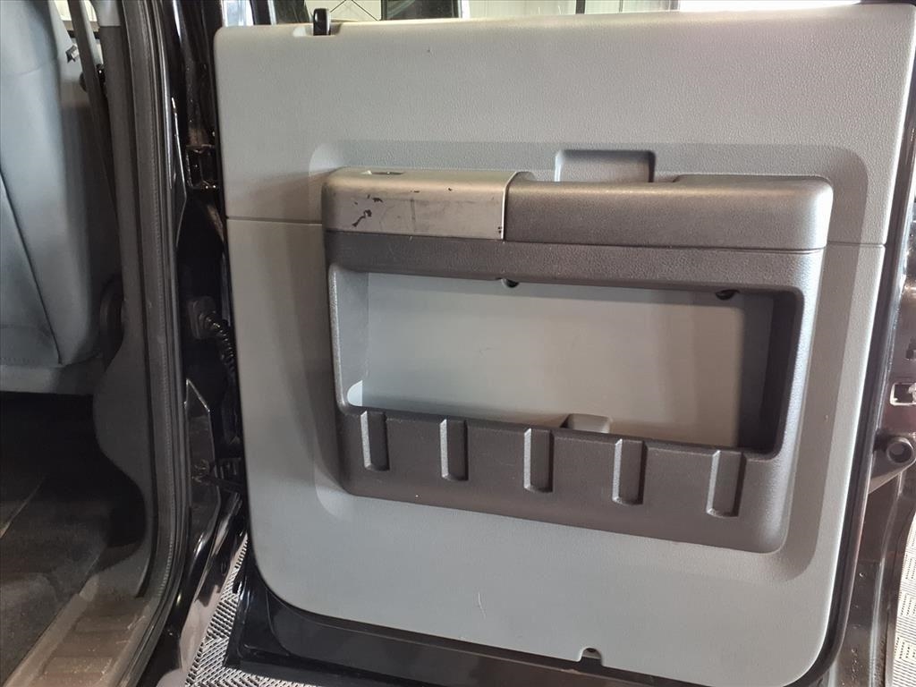 Ford Super Duty F-250 SRW  2012