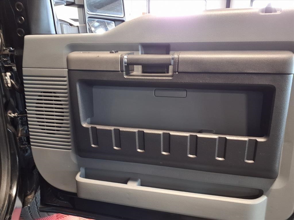 Ford Super Duty F-250 SRW  2012