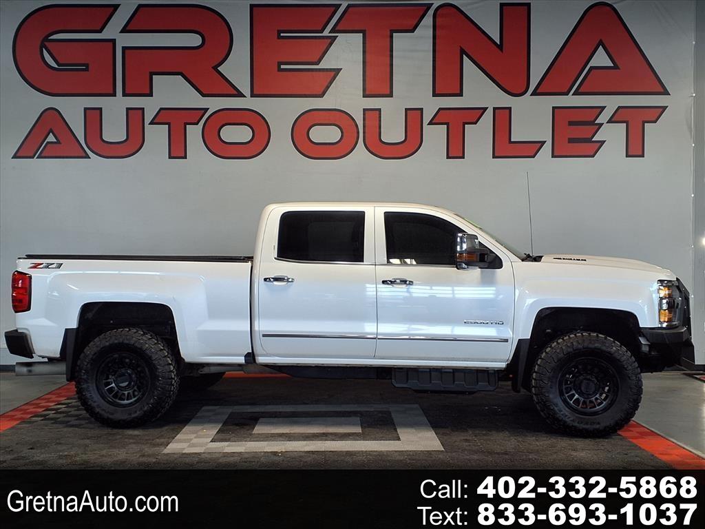 2018 Chevrolet Silverado 2500HD 4WD Crew Cab 153.7" LTZ