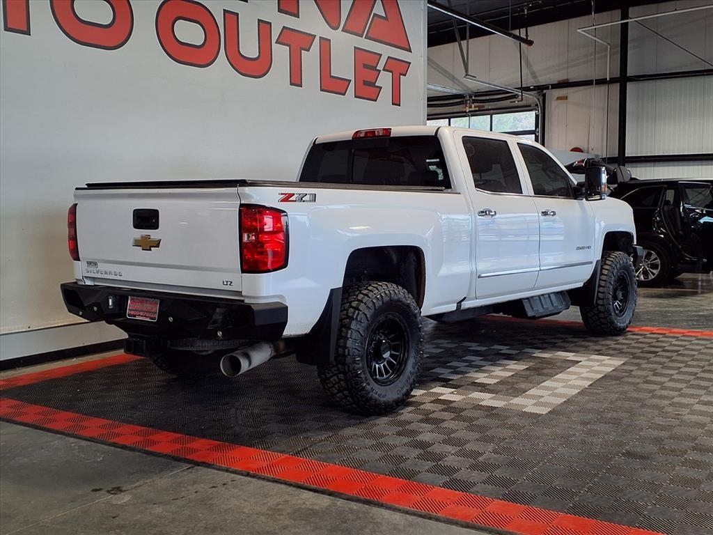 Chevrolet Silverado 2500HD 4WD Crew Cab 153.7" LTZ 2018