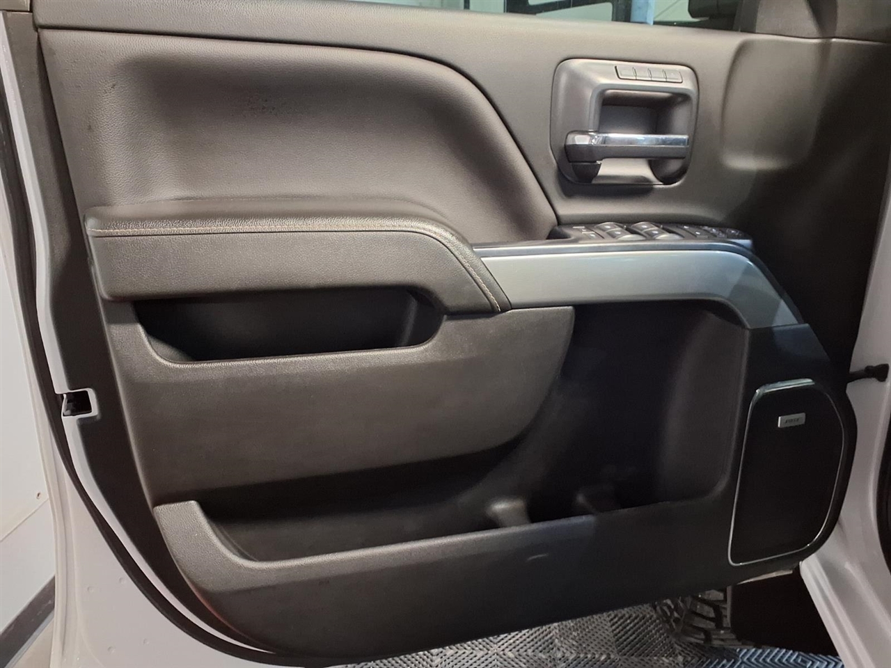 Chevrolet Silverado 2500HD 4WD Crew Cab 153.7" LTZ 2018