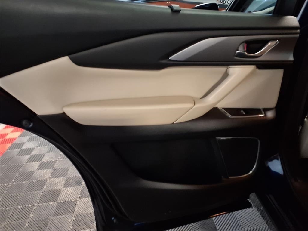 Mazda CX-9 Touring AWD 2019 Mazda CX-9 Touring AWD 2019