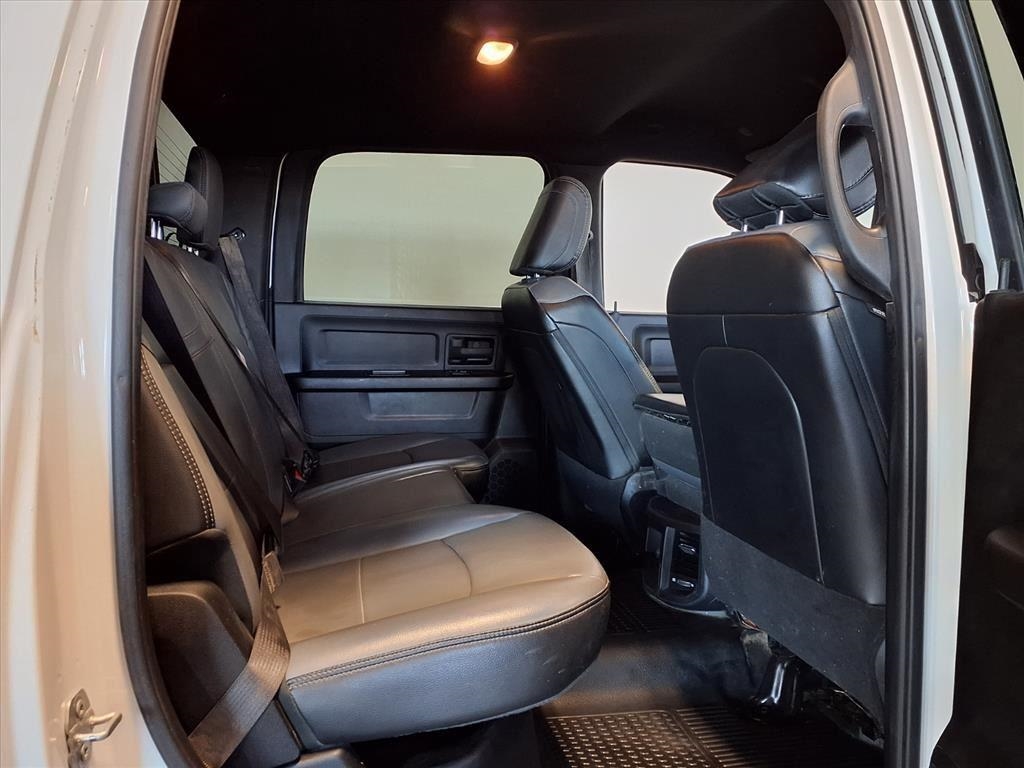 RAM 2500 Tradesman 4x4 Crew Cab 6'4" Box 2022 RAM 2500 Tradesman 4x4 Crew Cab 6'4" Box 2022