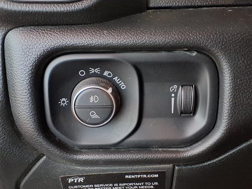 RAM 2500 Tradesman 4x4 Crew Cab 6'4" Box 2022 RAM 2500 Tradesman 4x4 Crew Cab 6'4" Box 2022