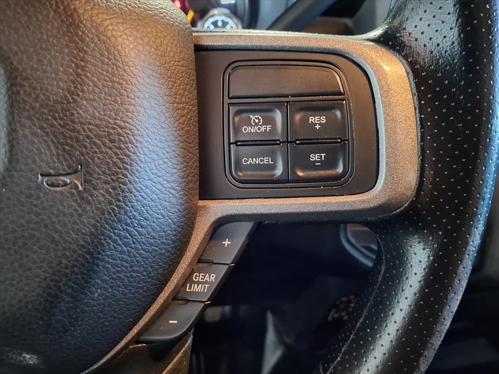 RAM 2500 Tradesman 4x4 Crew Cab 6'4" Box 2022 RAM 2500 Tradesman 4x4 Crew Cab 6'4" Box 2022