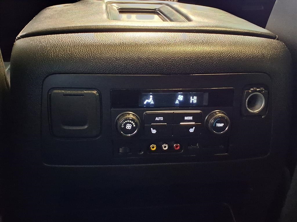 Chevrolet Tahoe 4WD 4dr LTZ 2015