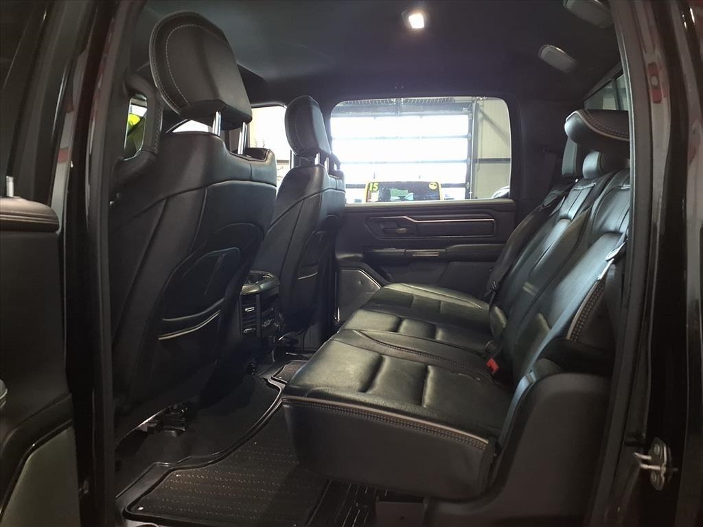 RAM 1500 Limited 4x4 Crew Cab 5'7" Box 2020 RAM 1500 Limited 4x4 Crew Cab 5'7" Box 2020