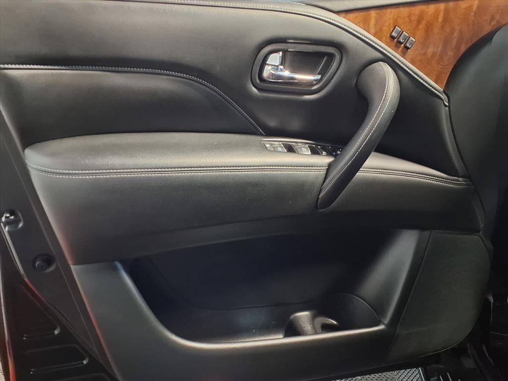 Infiniti QX80 LUXE AWD 2019 Infiniti QX80 LUXE AWD 2019