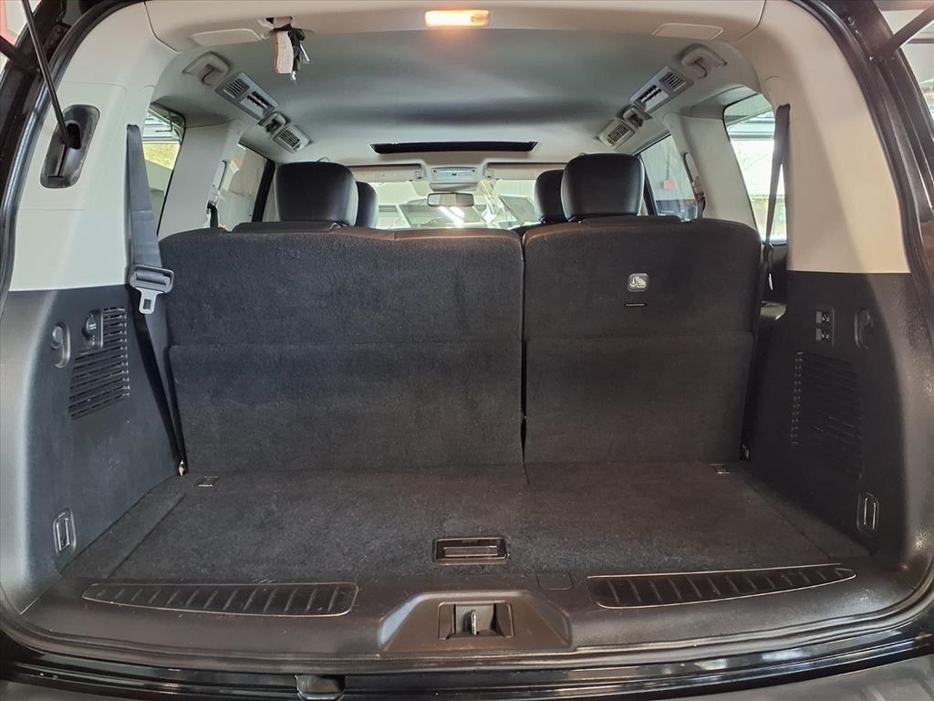 Infiniti QX80 LUXE AWD 2019