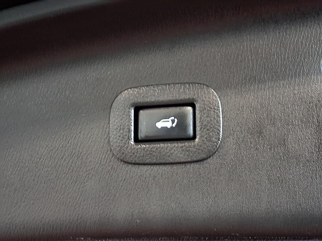 Infiniti QX80 LUXE AWD 2019