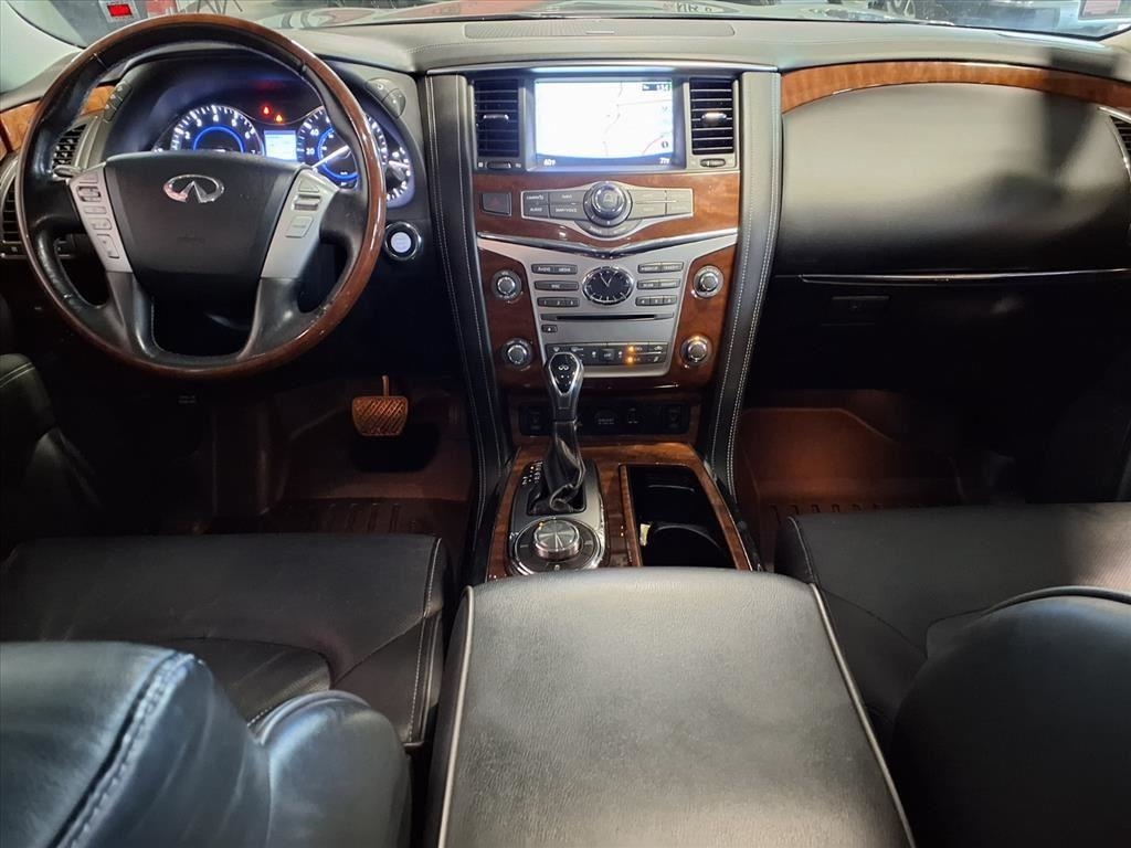 Infiniti QX80 LUXE AWD 2019