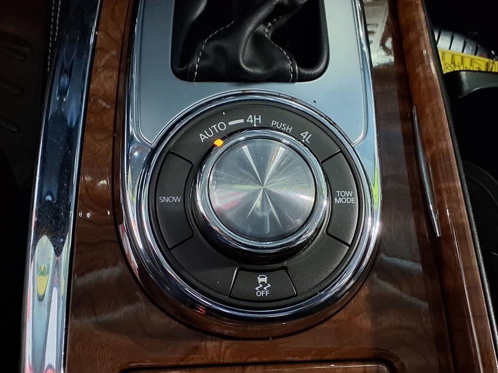 Infiniti QX80 LUXE AWD 2019