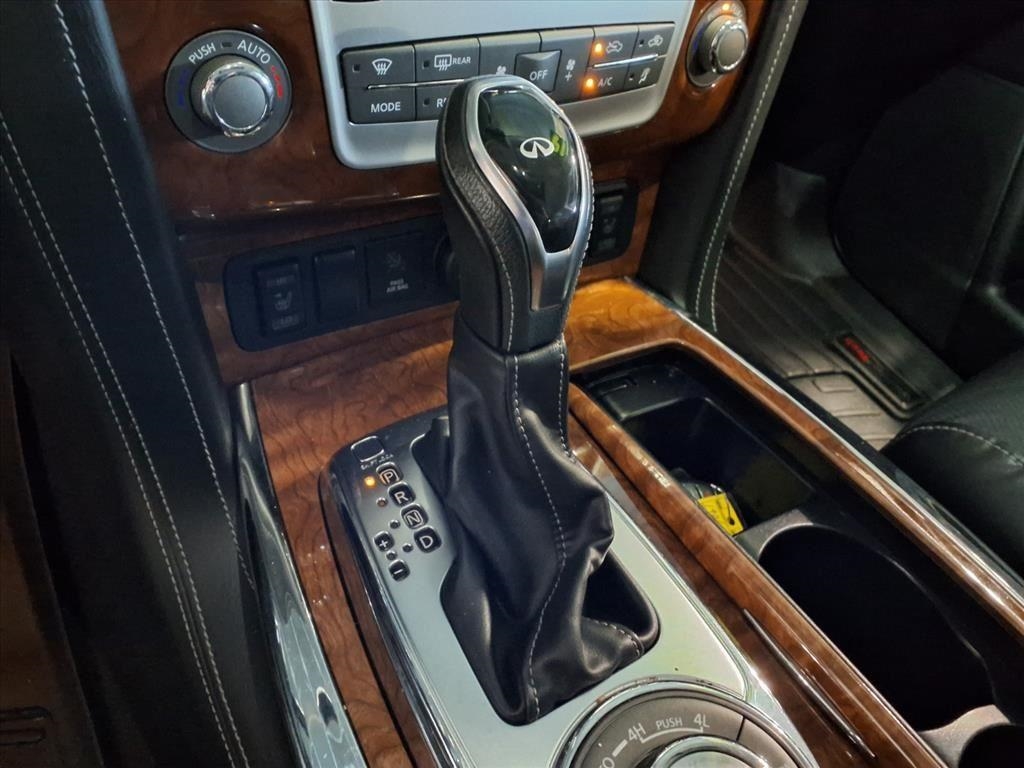 Infiniti QX80 LUXE AWD 2019