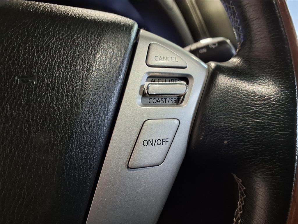 Infiniti QX80 LUXE AWD 2019