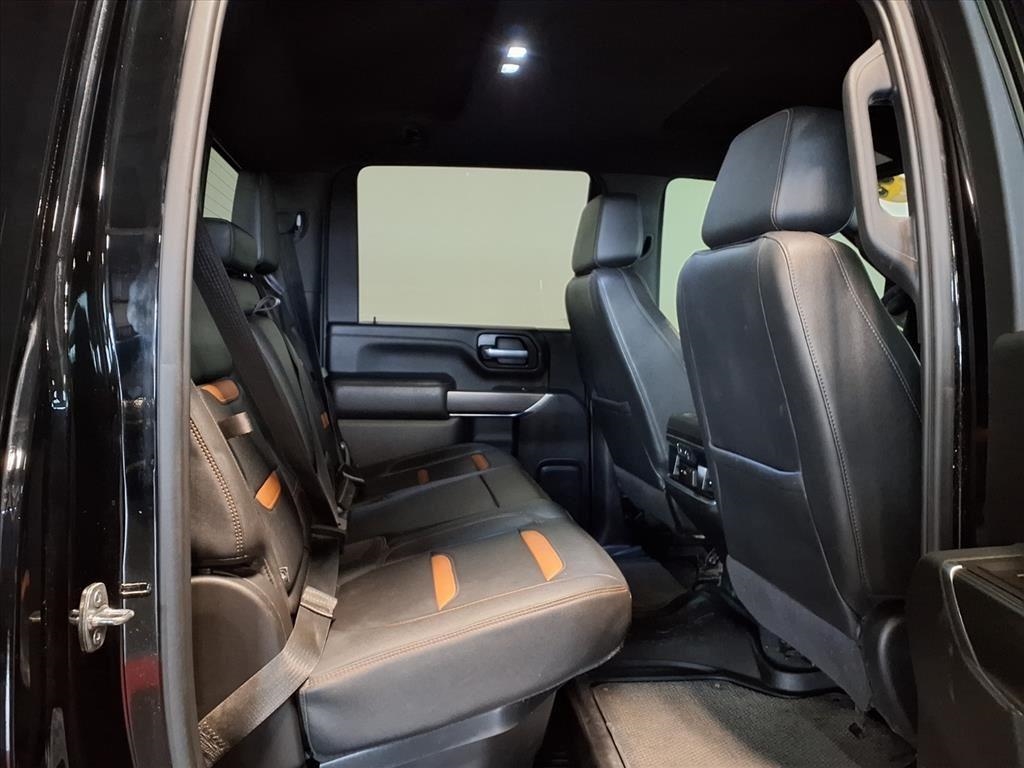GMC Sierra 2500HD 4WD Crew Cab 159" AT4 2021 GMC Sierra 2500HD 4WD Crew Cab 159" AT4 2021