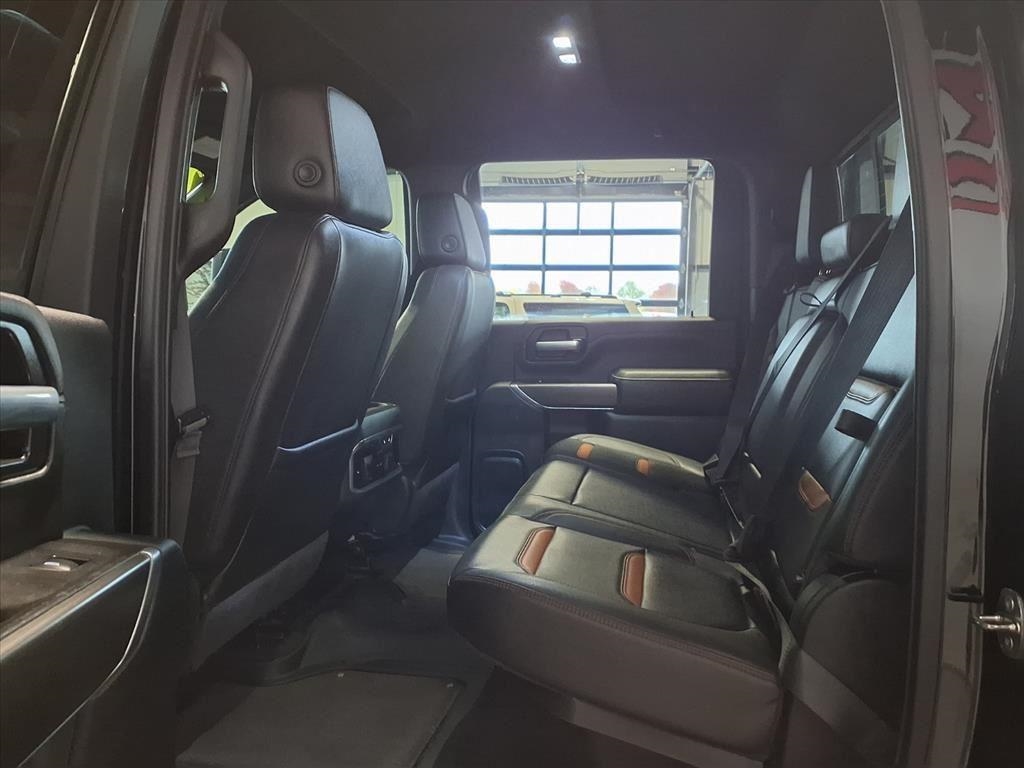 GMC Sierra 2500HD 4WD Crew Cab 159" AT4 2021 GMC Sierra 2500HD 4WD Crew Cab 159" AT4 2021