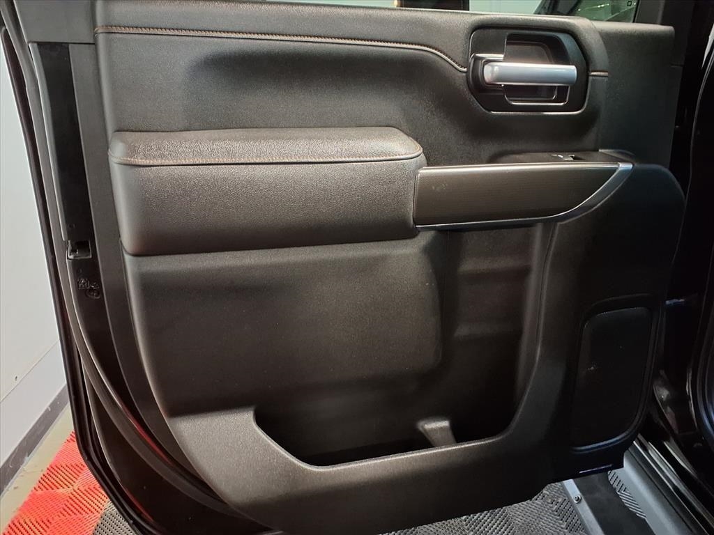 GMC Sierra 2500HD 4WD Crew Cab 159" AT4 2021 GMC Sierra 2500HD 4WD Crew Cab 159" AT4 2021