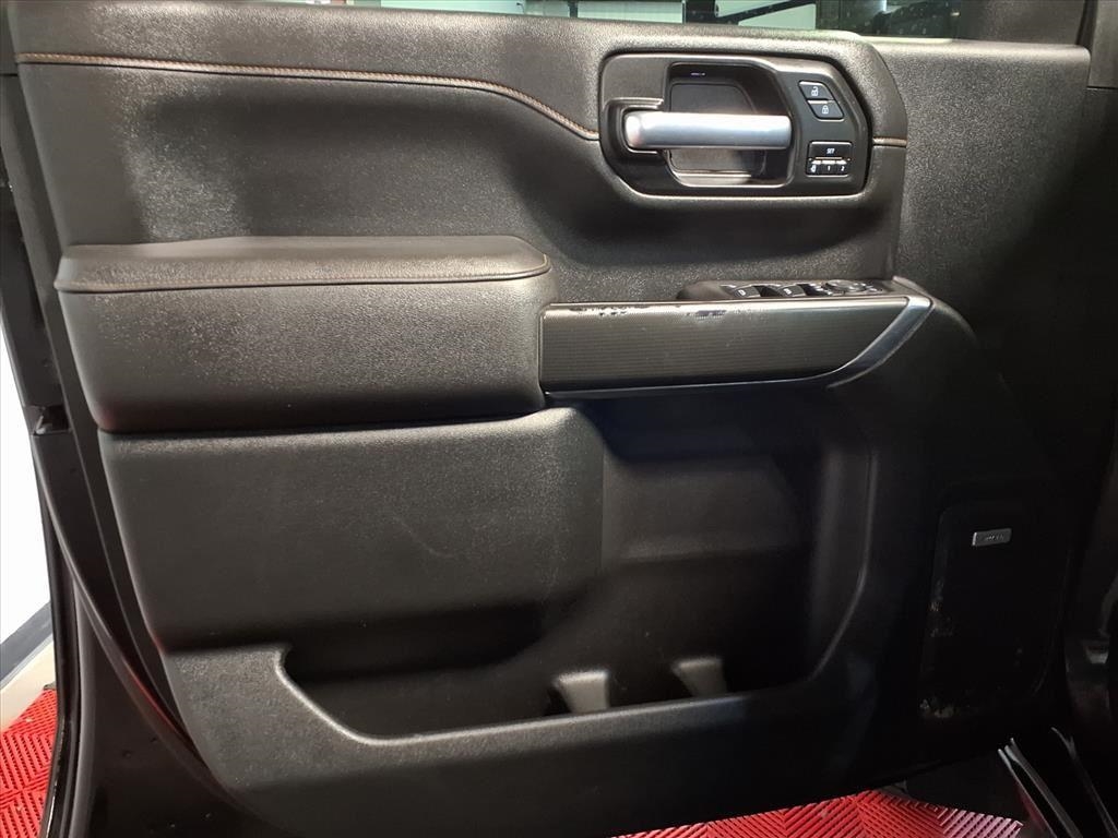 GMC Sierra 2500HD 4WD Crew Cab 159" AT4 2021 GMC Sierra 2500HD 4WD Crew Cab 159" AT4 2021