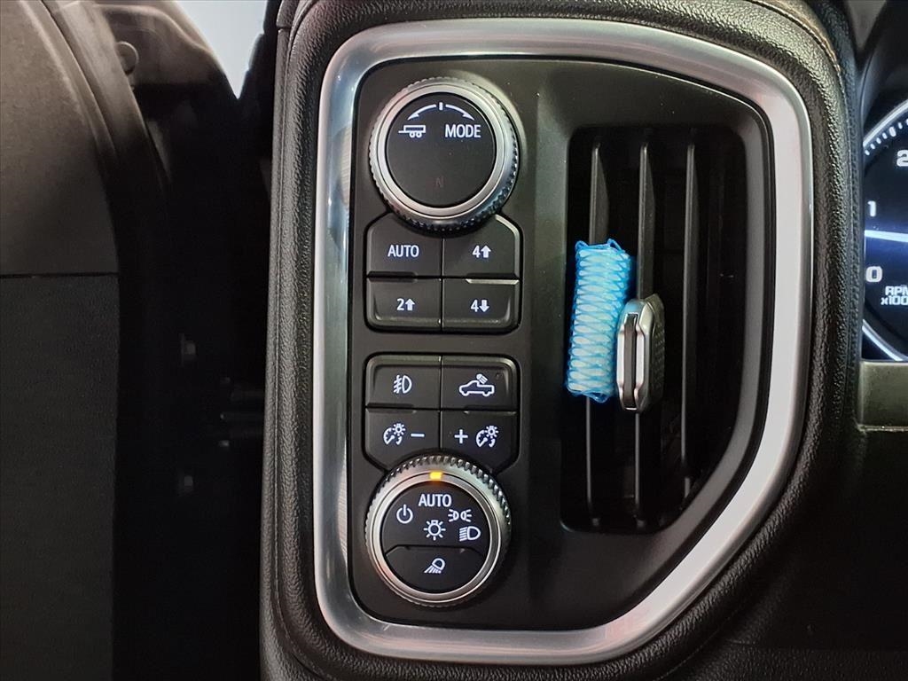 GMC Sierra 2500HD 4WD Crew Cab 159" AT4 2021 GMC Sierra 2500HD 4WD Crew Cab 159" AT4 2021