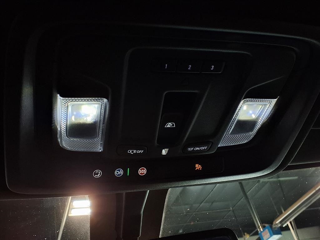 GMC Sierra 2500HD 4WD Crew Cab 159" AT4 2021 GMC Sierra 2500HD 4WD Crew Cab 159" AT4 2021