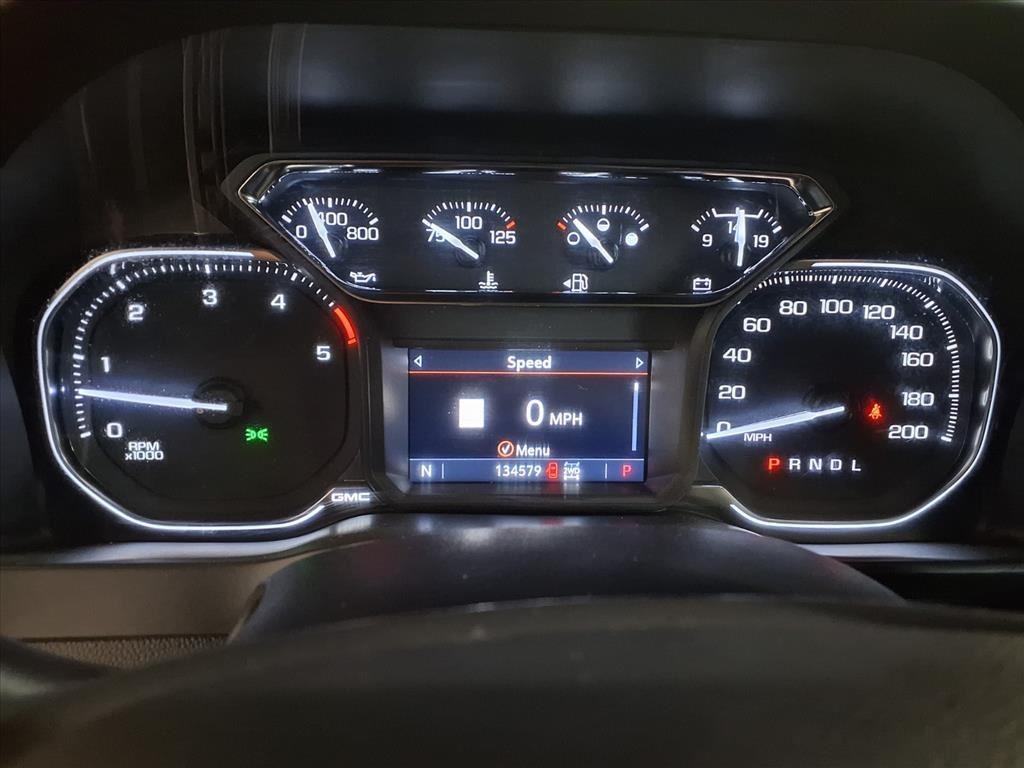 GMC Sierra 2500HD 4WD Crew Cab 159" AT4 2021 GMC Sierra 2500HD 4WD Crew Cab 159" AT4 2021