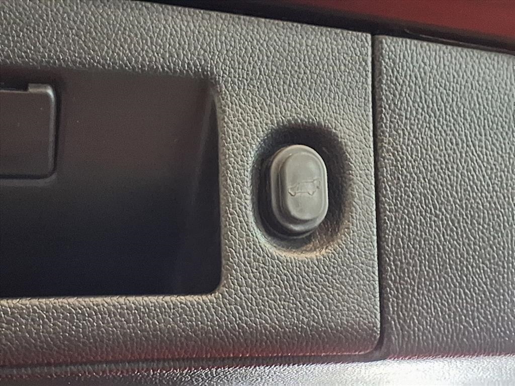 Chevrolet Tahoe 4WD 4dr Premier 2017 Chevrolet Tahoe 4WD 4dr Premier 2017