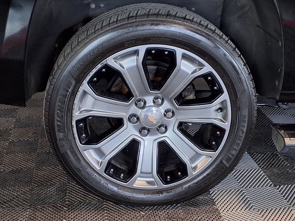 Chevrolet Tahoe 4WD 4dr Premier 2017 Chevrolet Tahoe 4WD 4dr Premier 2017