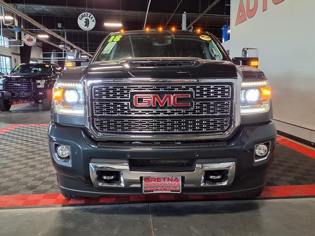 GMC Sierra 3500HD 4WD Crew Cab 153.7" Denali 2018