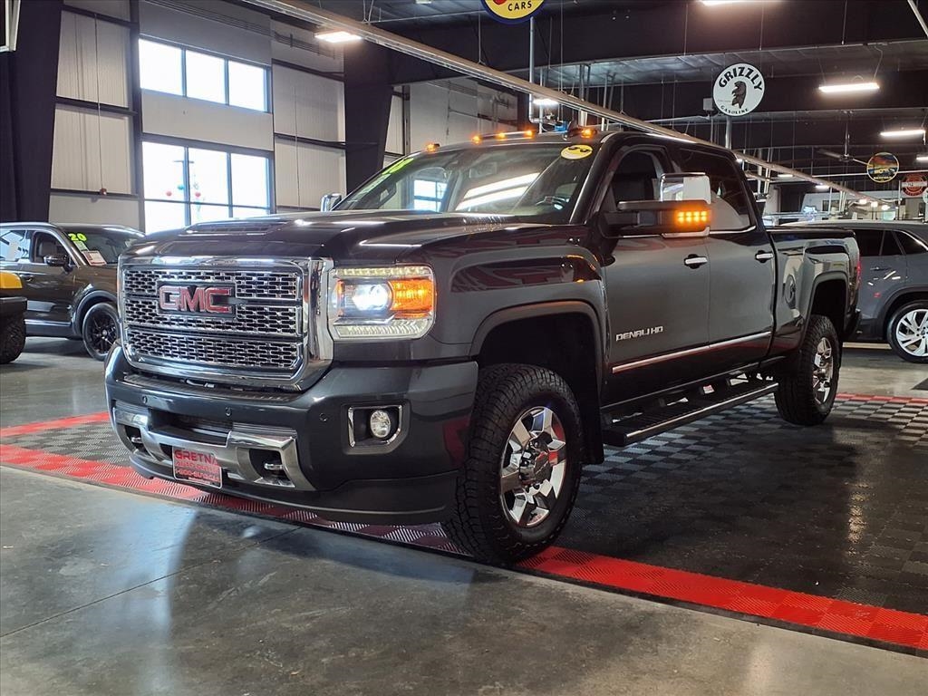 GMC Sierra 3500HD 4WD Crew Cab 153.7" Denali 2018
