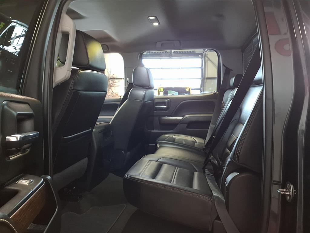 GMC Sierra 3500HD 4WD Crew Cab 153.7" Denali 2018