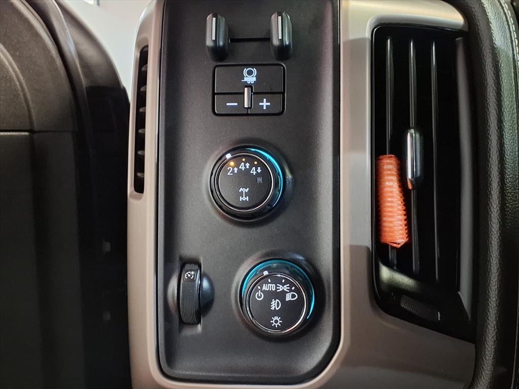 GMC Sierra 3500HD 4WD Crew Cab 153.7" Denali 2018