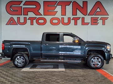 2018 GMC Sierra 3500HD 4WD Crew Cab 153.7" Denali