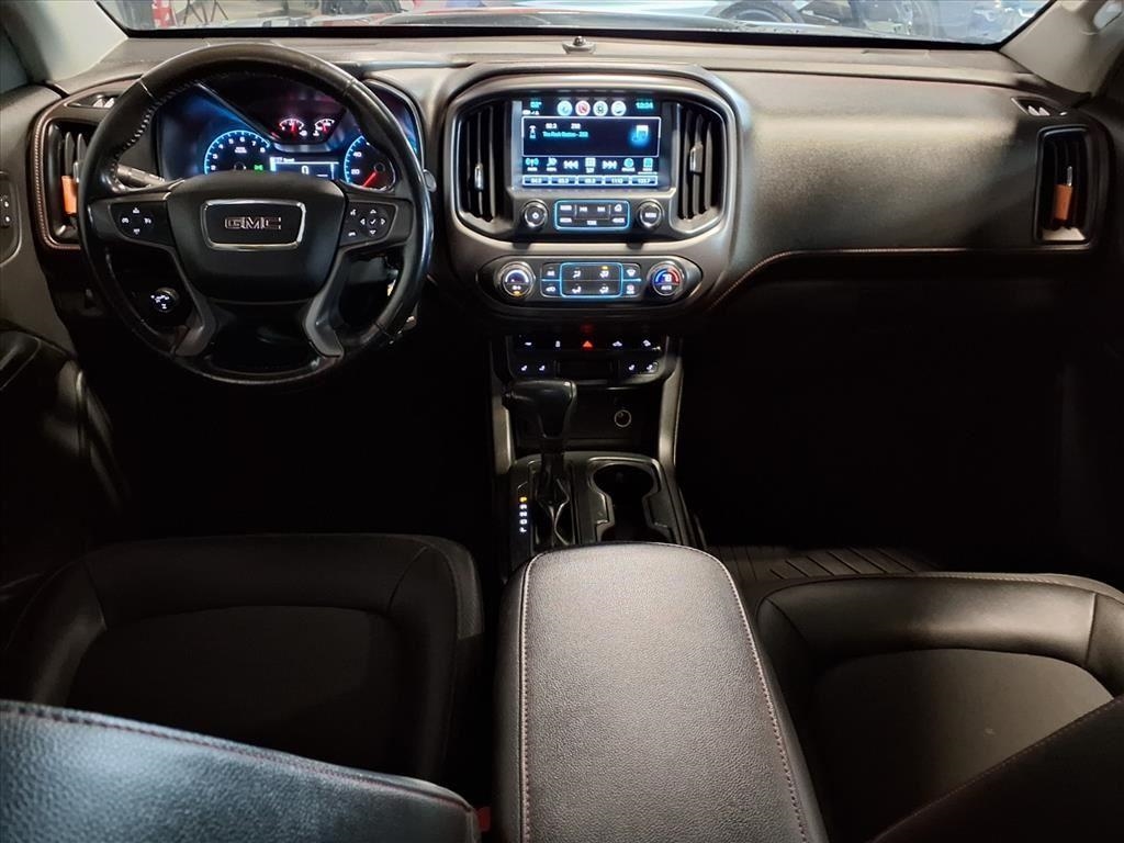 GMC Canyon 4WD Crew Cab 140.5" SLE 2017 GMC Canyon 4WD Crew Cab 140.5" SLE 2017