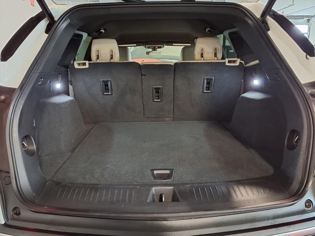 Cadillac XT5 AWD 4dr 2018 Cadillac XT5 AWD 4dr 2018