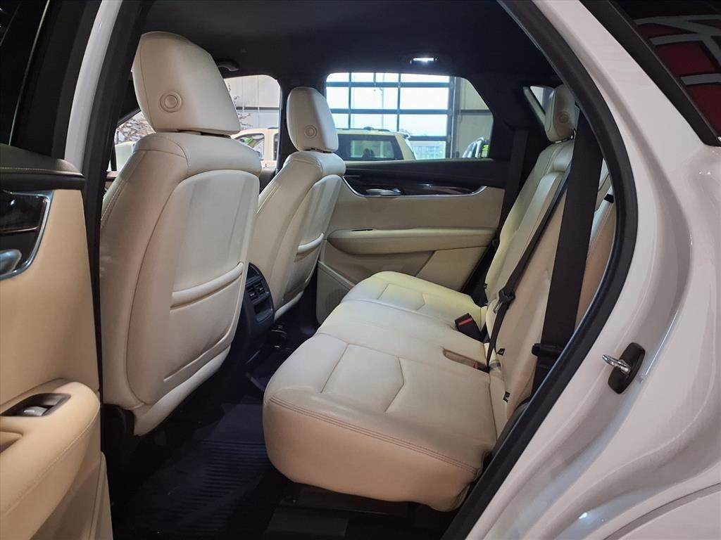 Cadillac XT5 AWD 4dr 2018 Cadillac XT5 AWD 4dr 2018