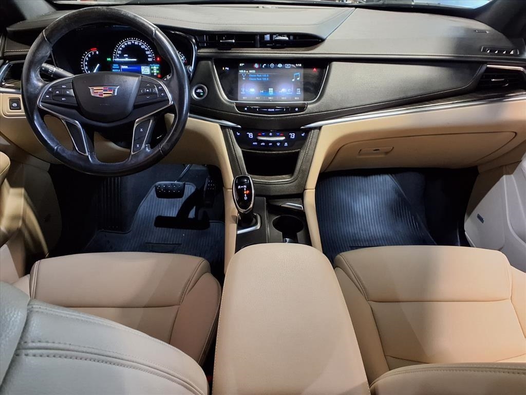 Cadillac XT5 AWD 4dr 2018 Cadillac XT5 AWD 4dr 2018