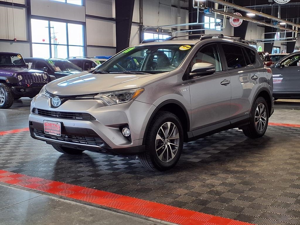 Toyota RAV4 Hybrid LE Plus AWD (Natl) 2017