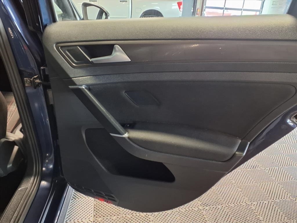 Volkswagen Golf GTI 2.0T Autobahn DSG 2018