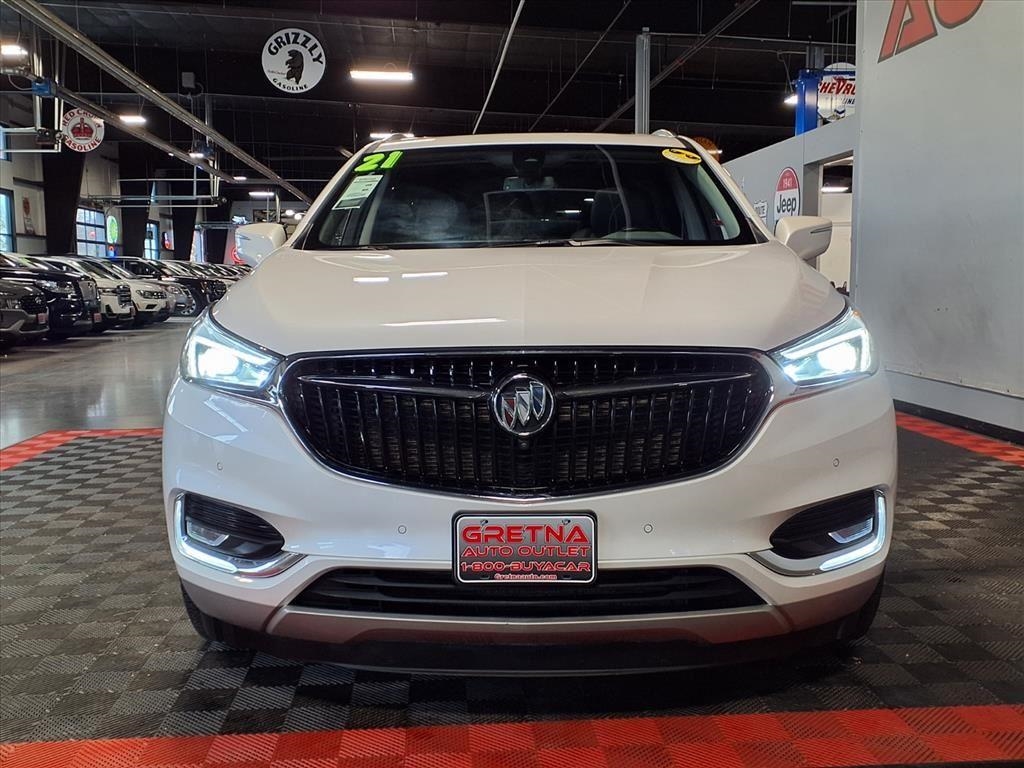 2021 Buick Enclave Premium photo 2
