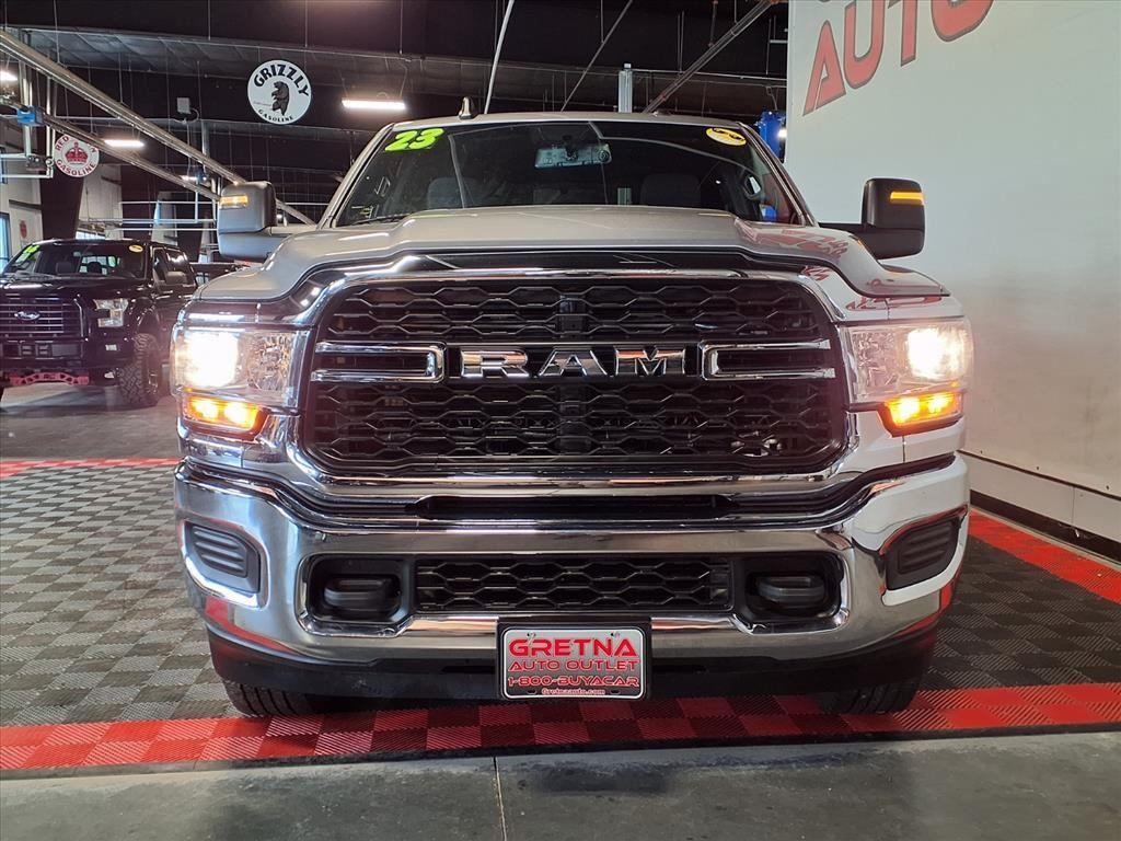 RAM 2500 Tradesman 4x4 Crew Cab 6'4" Box 2023 RAM 2500 Tradesman 4x4 Crew Cab 6'4" Box 2023