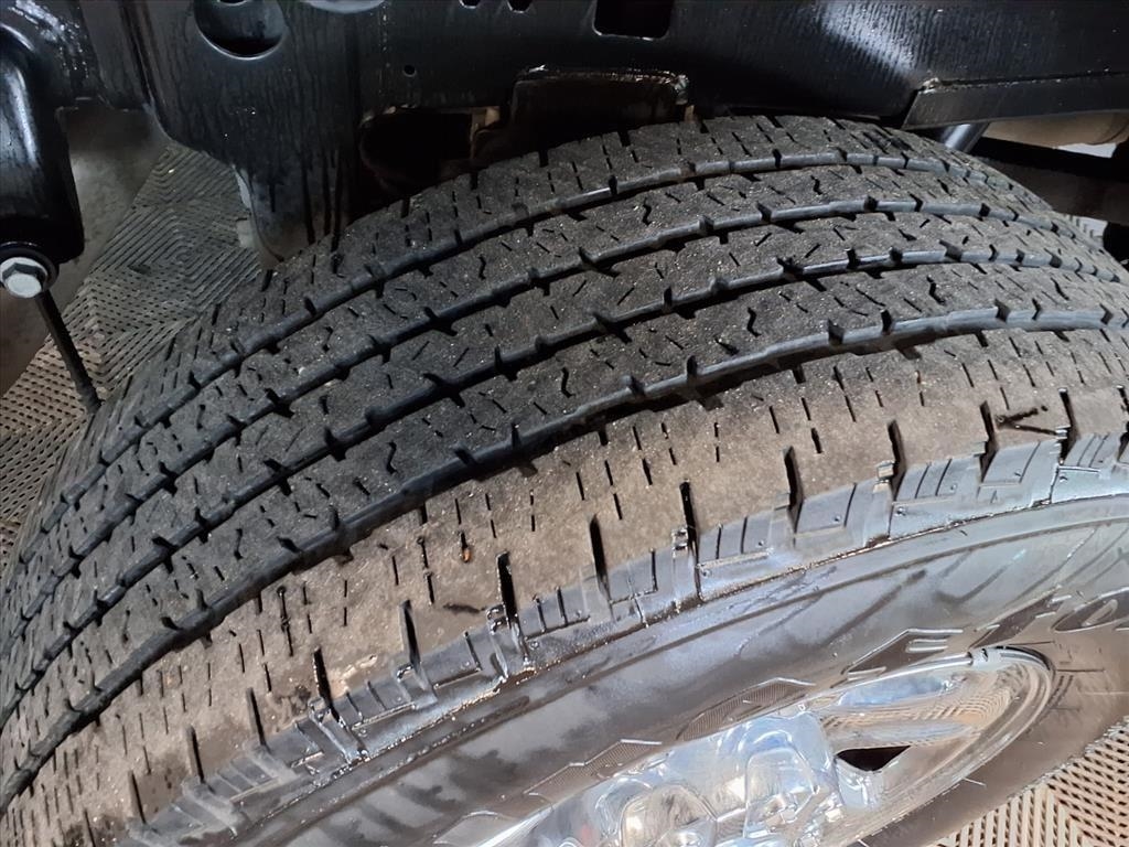 RAM 2500 Tradesman 4x4 Crew Cab 6'4" Box 2023