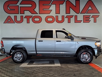 2023 RAM 2500 Tradesman 4x4 Crew Cab 6'4" Box
