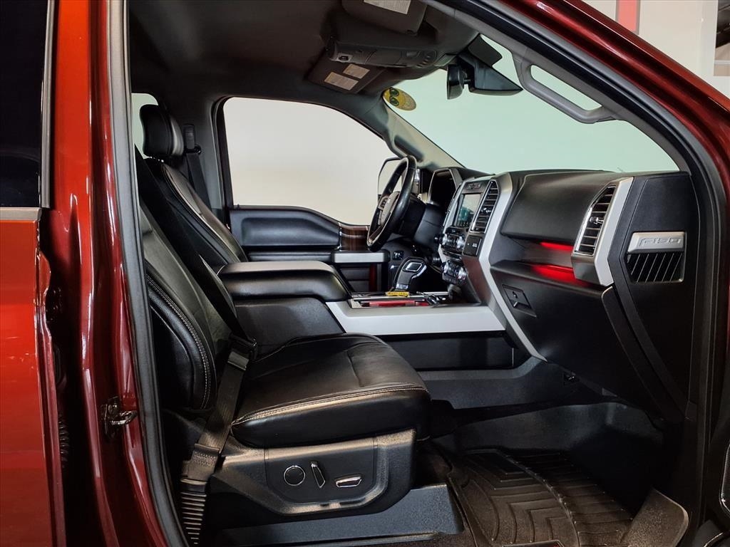 Ford F-150 4WD SuperCrew 145" King Ranch 2016 Ford F-150 4WD SuperCrew 145" King Ranch 2016