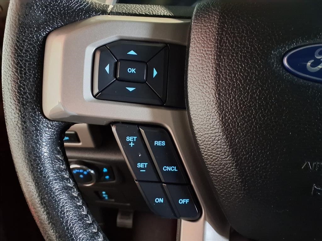 Ford F-150 4WD SuperCrew 145" King Ranch 2016 Ford F-150 4WD SuperCrew 145" King Ranch 2016