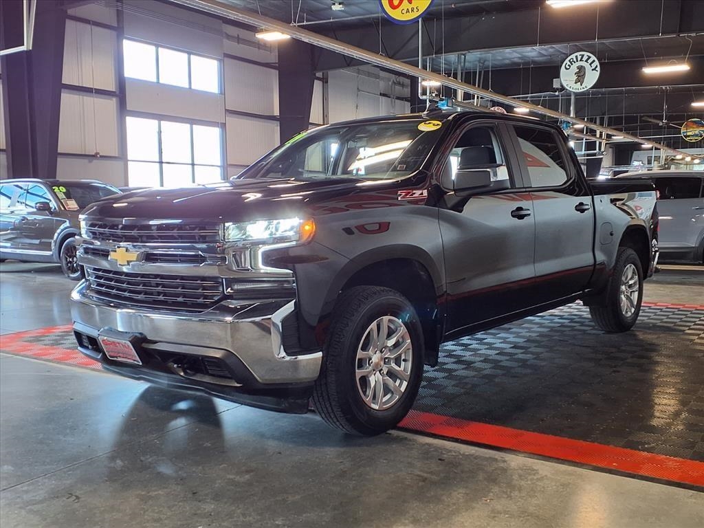Chevrolet Silverado 1500 4WD Crew Cab 147" LT 2019