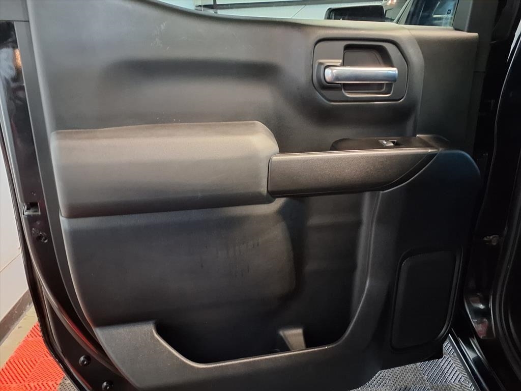 Chevrolet Silverado 1500 4WD Crew Cab 147" LT 2019