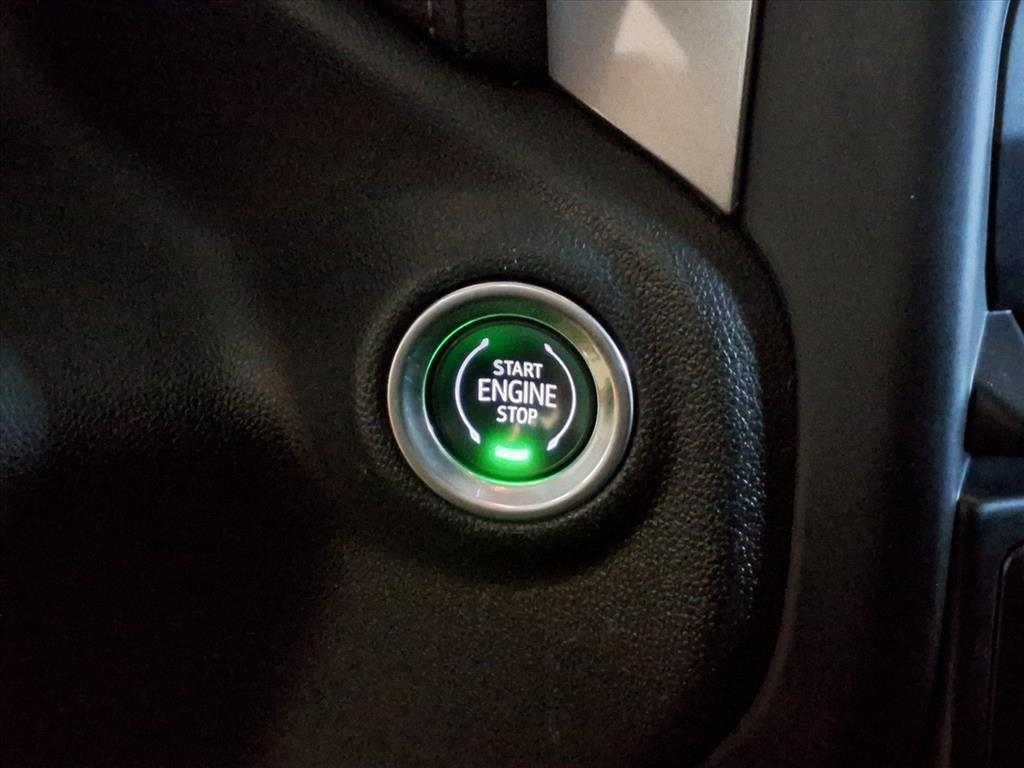 Chevrolet Silverado 1500 4WD Crew Cab 147" LT 2019