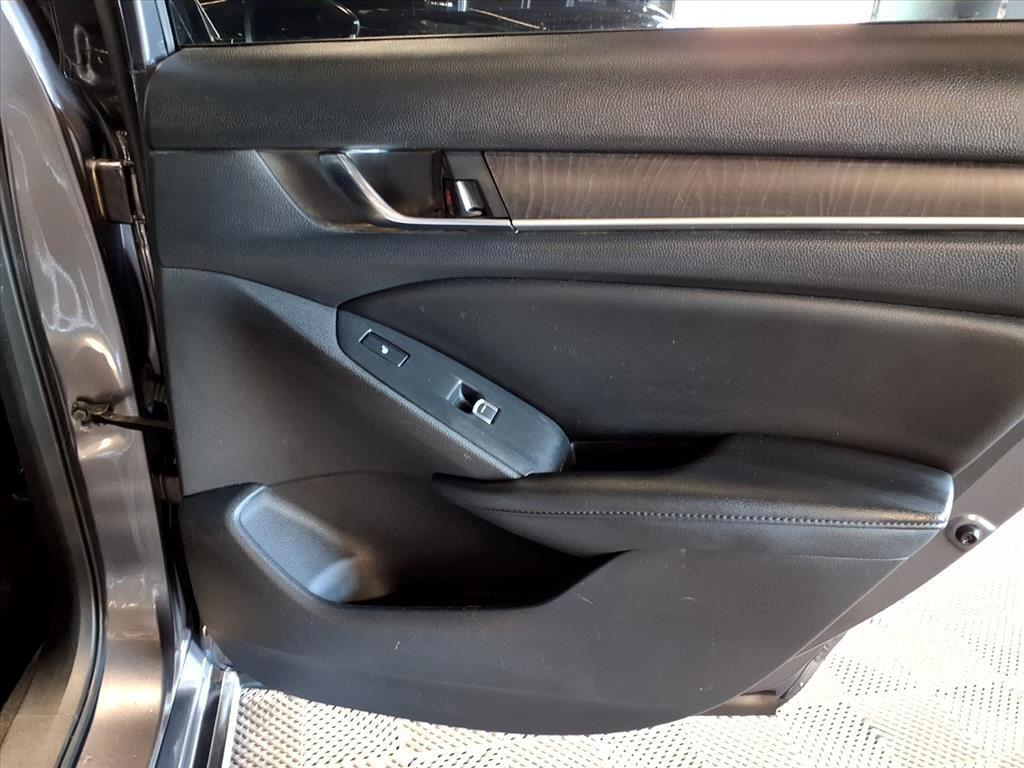 Honda Accord Sedan Touring 2.0T Auto 2022