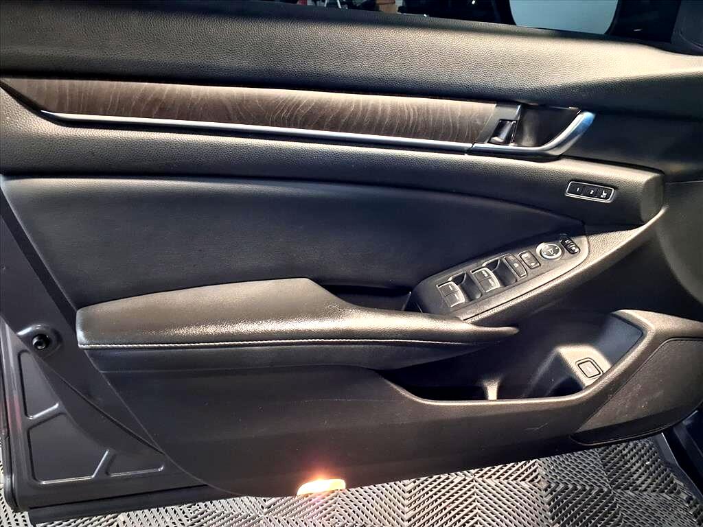 Honda Accord Sedan Touring 2.0T Auto 2022