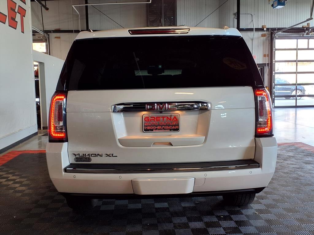 GMC Yukon XL 4WD 4dr Denali 2018